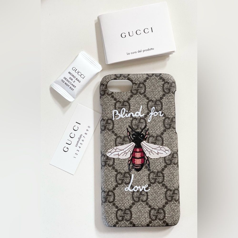 New authentic Gucci Iphone 7/8 phone case 208/016 - Picture 4 of 12
